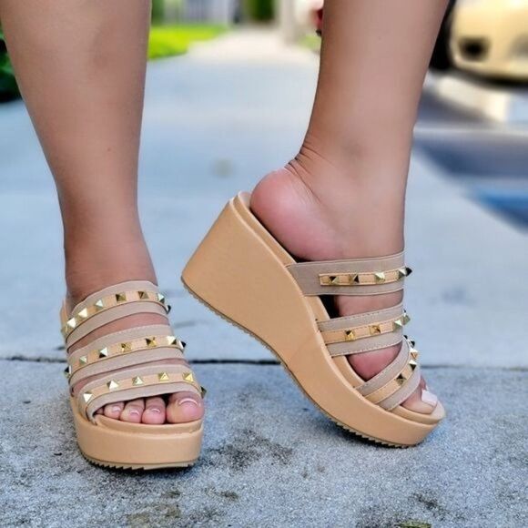 Women's Nude Studded Wedge Open Toe Sandals - Picture 3 of 4